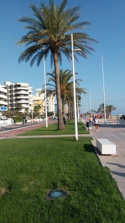 Апартаменты Edificio Attikos - Solo Familias Гандия Экстерьер фото