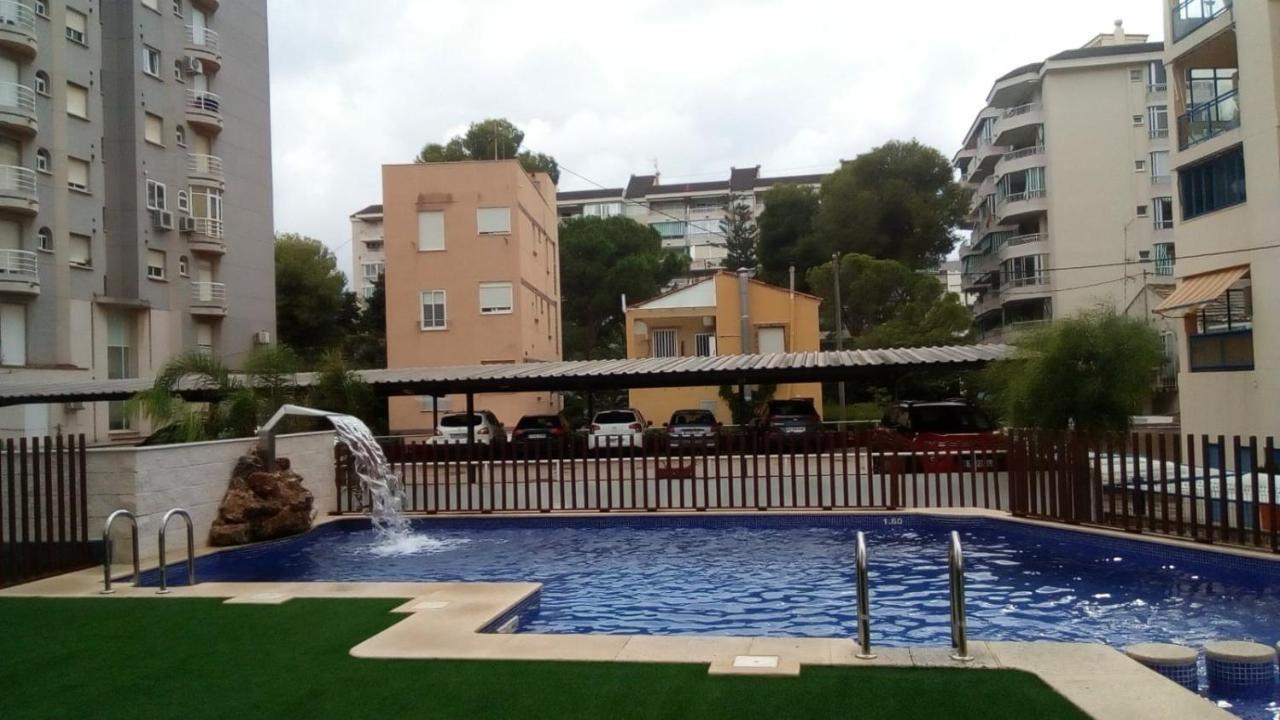 Апартаменты Edificio Attikos - Solo Familias Гандия Экстерьер фото