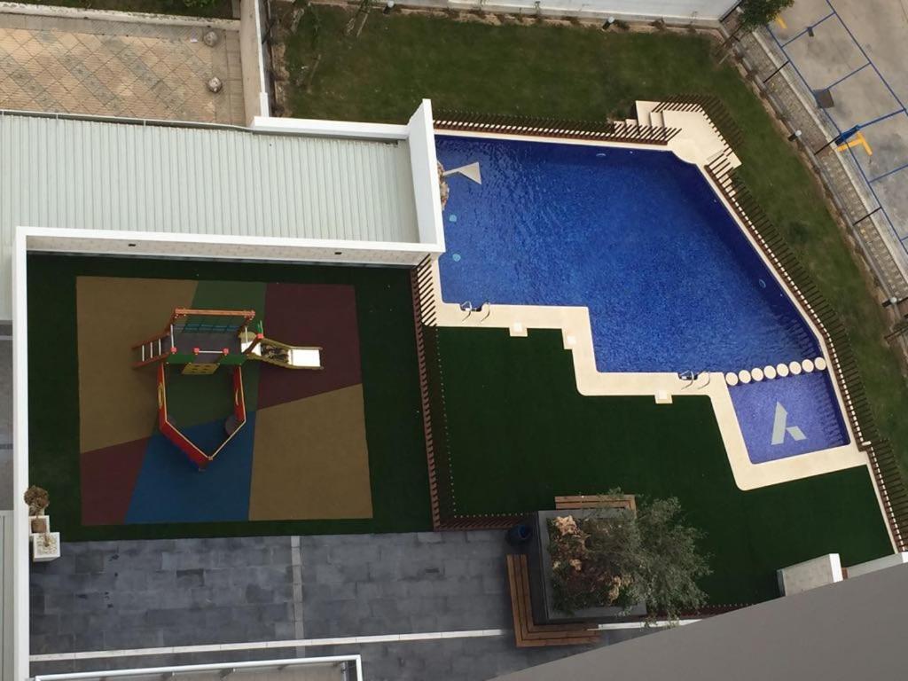 Апартаменты Edificio Attikos - Solo Familias Гандия Экстерьер фото